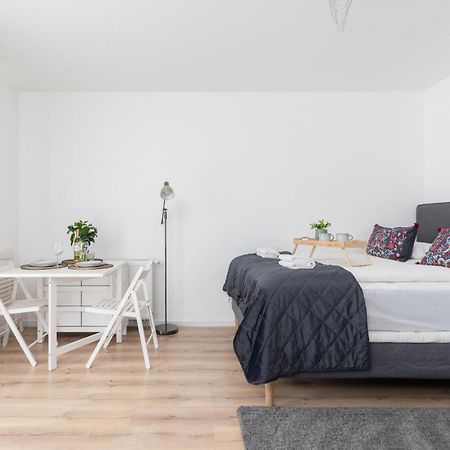 Elegant Pet-Friendly Studio In Krakow By Noclegi Renters Esterno foto