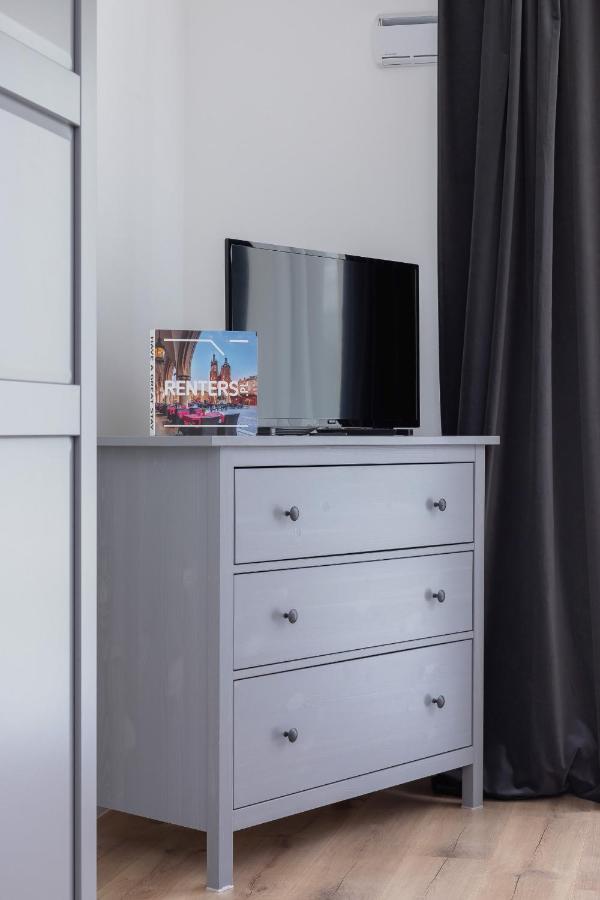 Elegant Pet-Friendly Studio In Krakow By Noclegi Renters Esterno foto